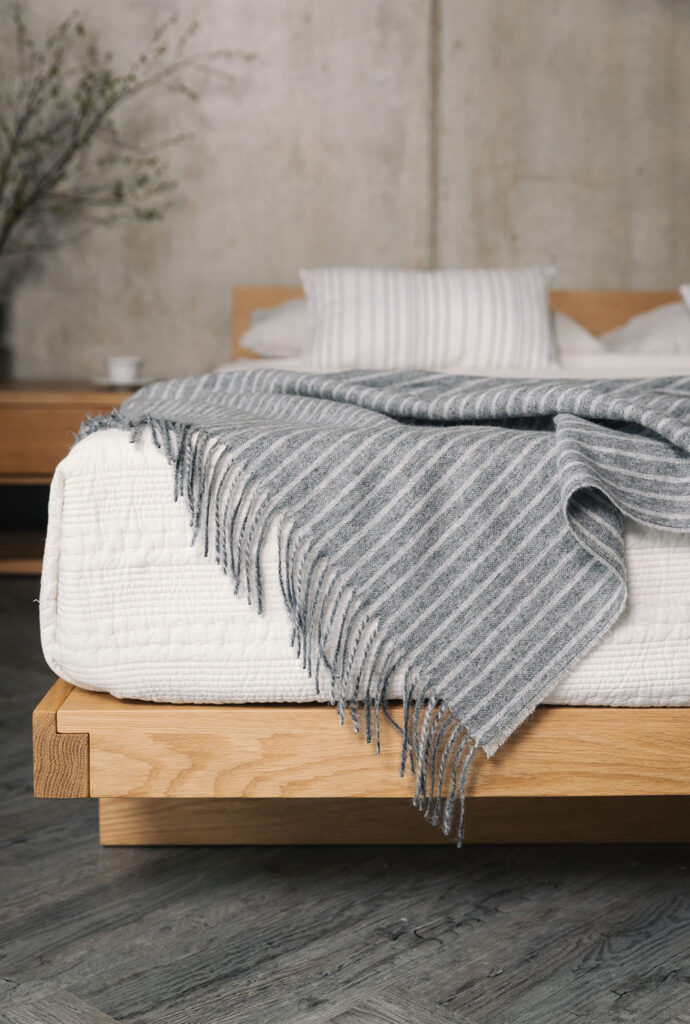 grey stripe throw on kumo portait