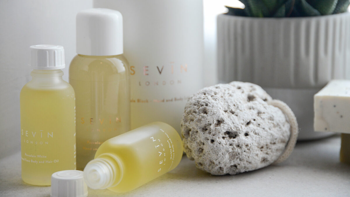 Sevin natural and Paraben-free scented face, hair and body oil