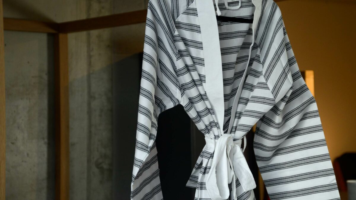 hammam white robe with black stripes