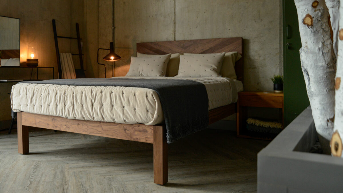 Handmade in Britain the walnut solid wood Hathersage bed