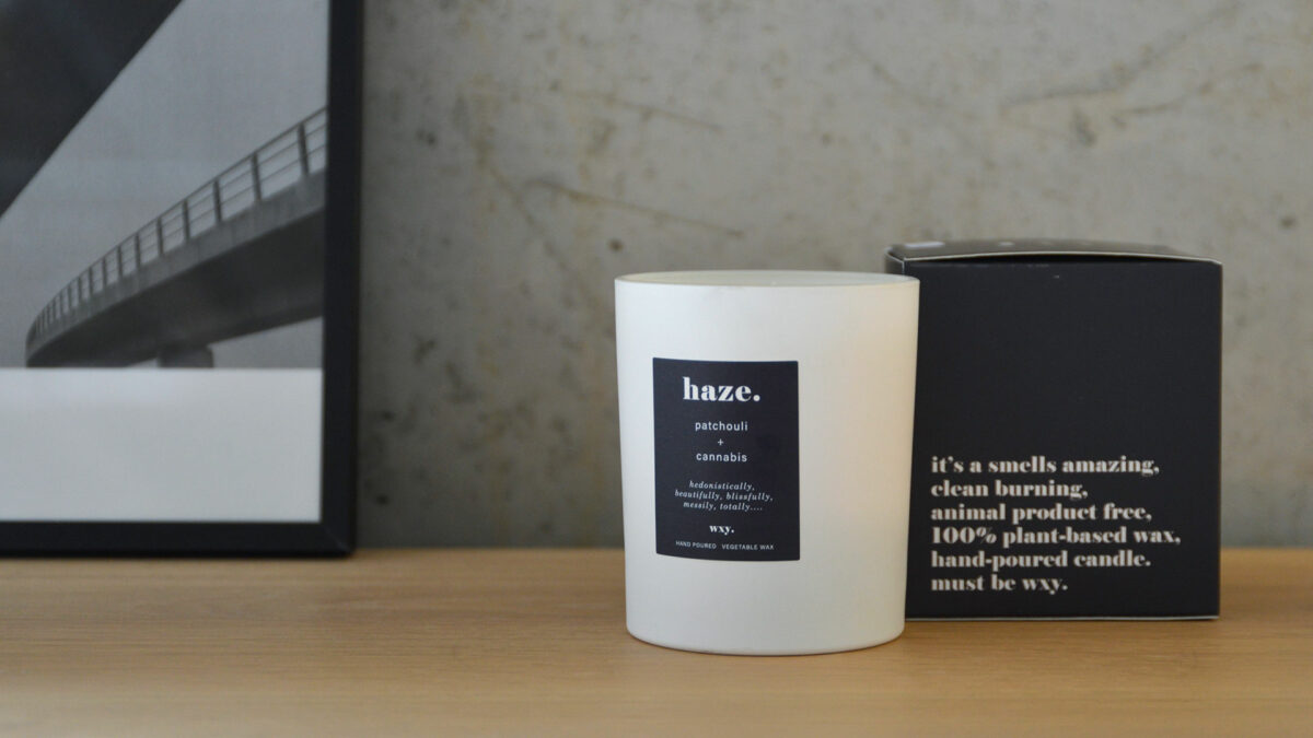 haze candle with packaging