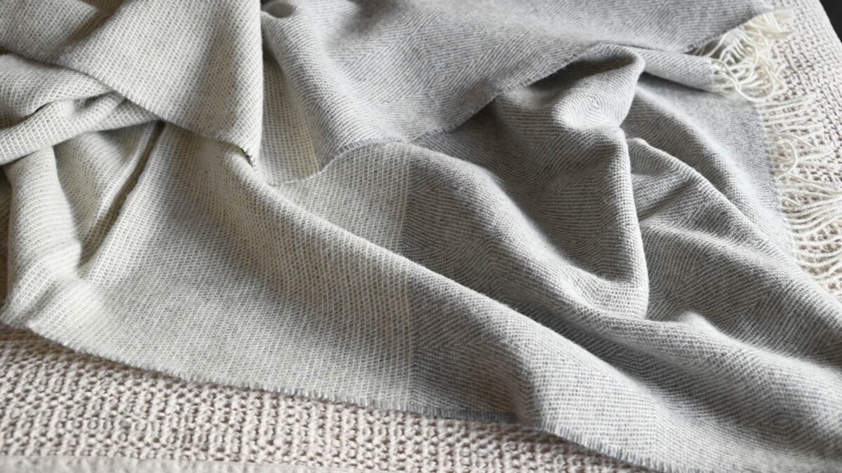 Heavyweight Check Wool Blankets - Image 6