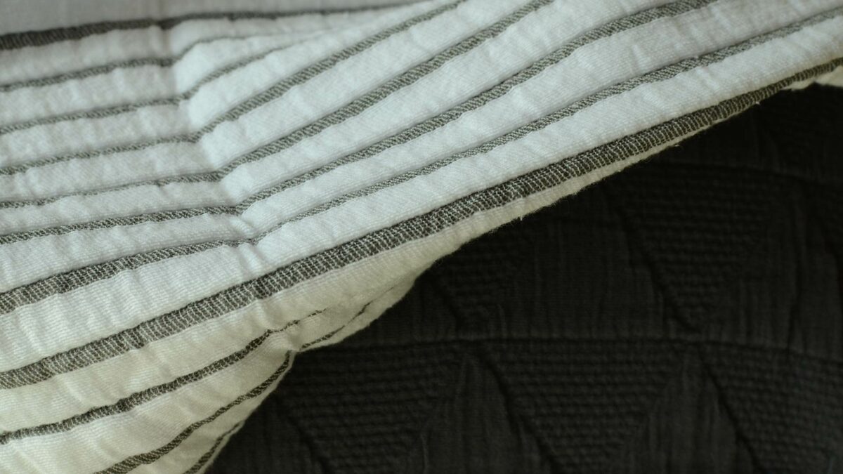 Modern Striped Blanket | Modern Bedding | Natural Bed Company