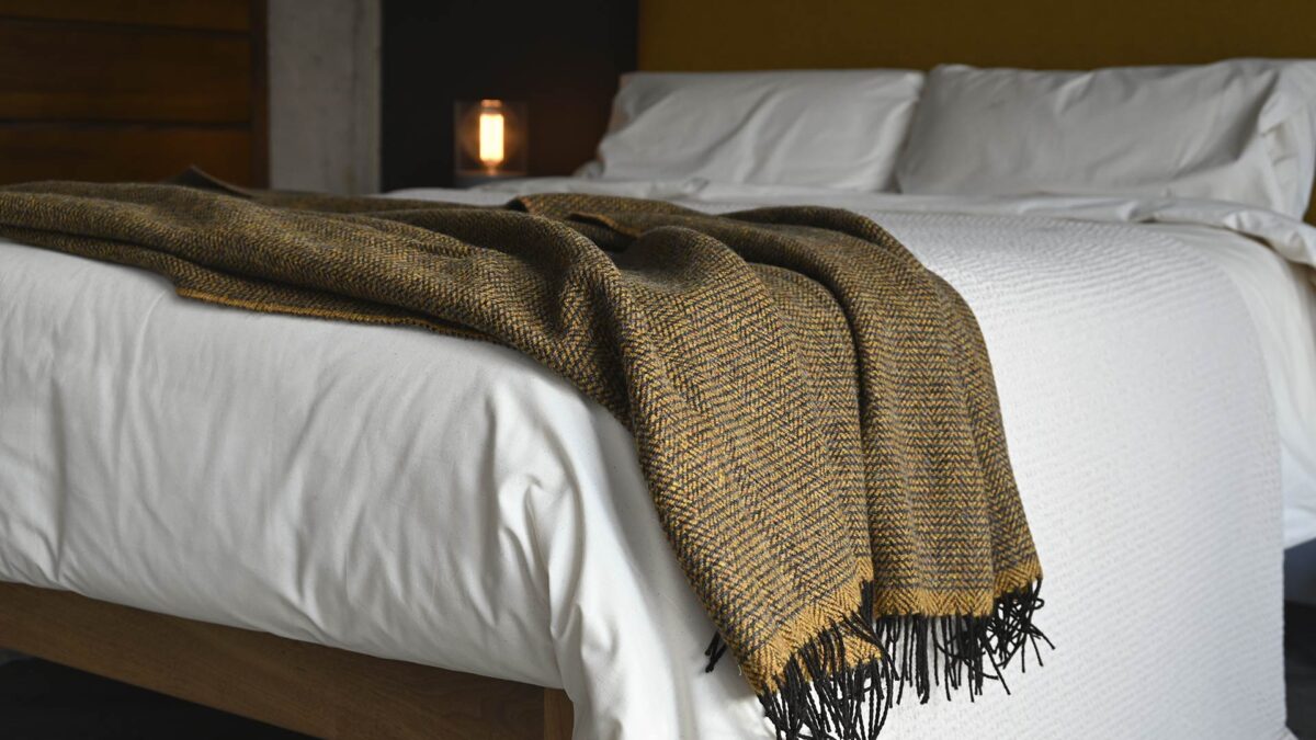 Heavyweight Check Wool Blankets - Image 20