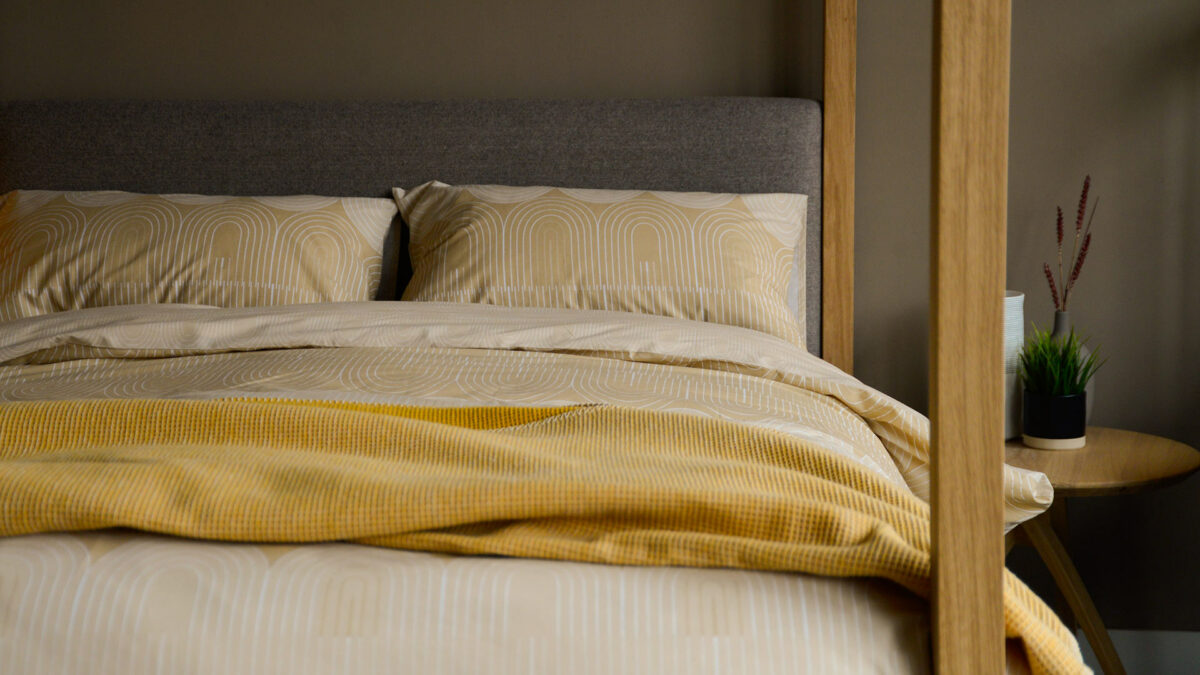 honey colour reversible duvet set 2
