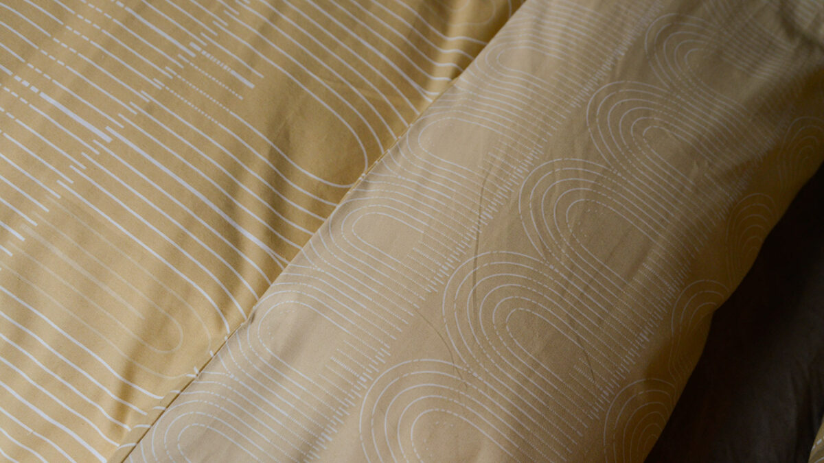 honey colour reversible duvet set detail