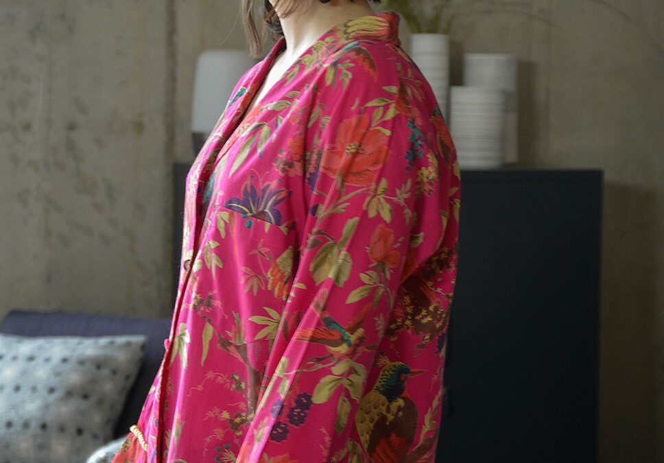 hot pink nighshirt side view