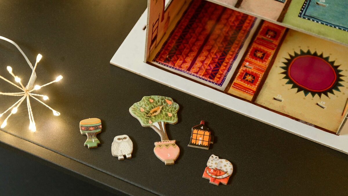 house advent card pieces details