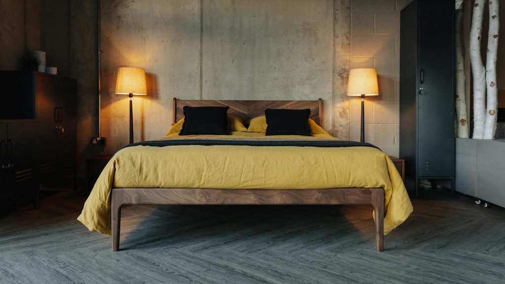 walnut bed - Hoxton