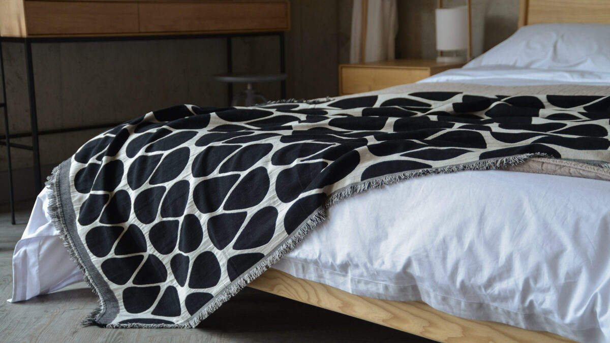 ivory and black bold modern patterned throw
