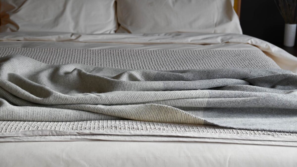 Heavyweight Check Wool Blankets - Image 13