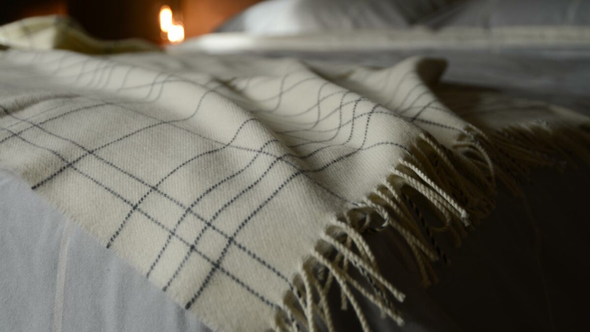 contemporary merino lambswool throws