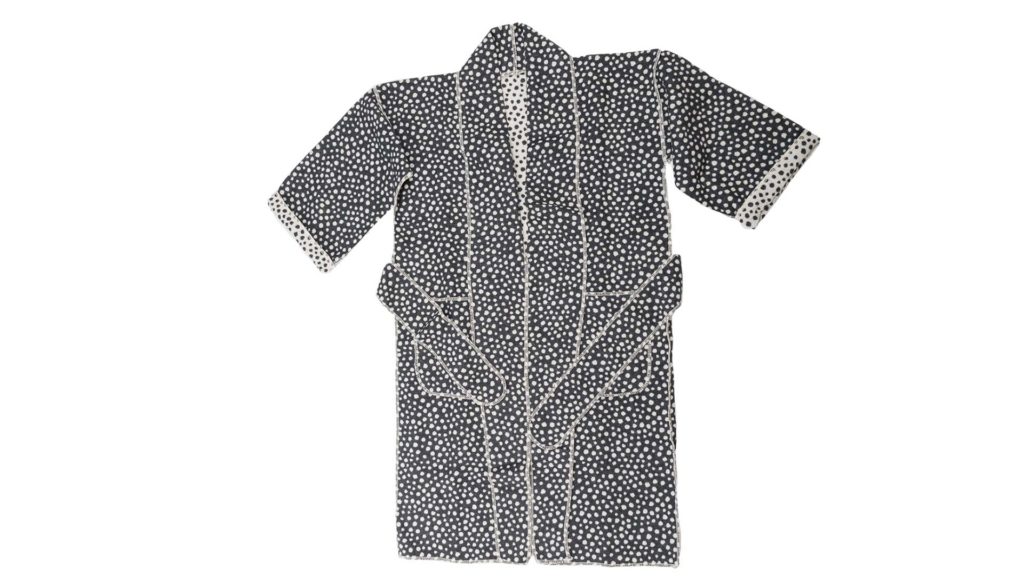 kimono-robe-dark-grey-spot