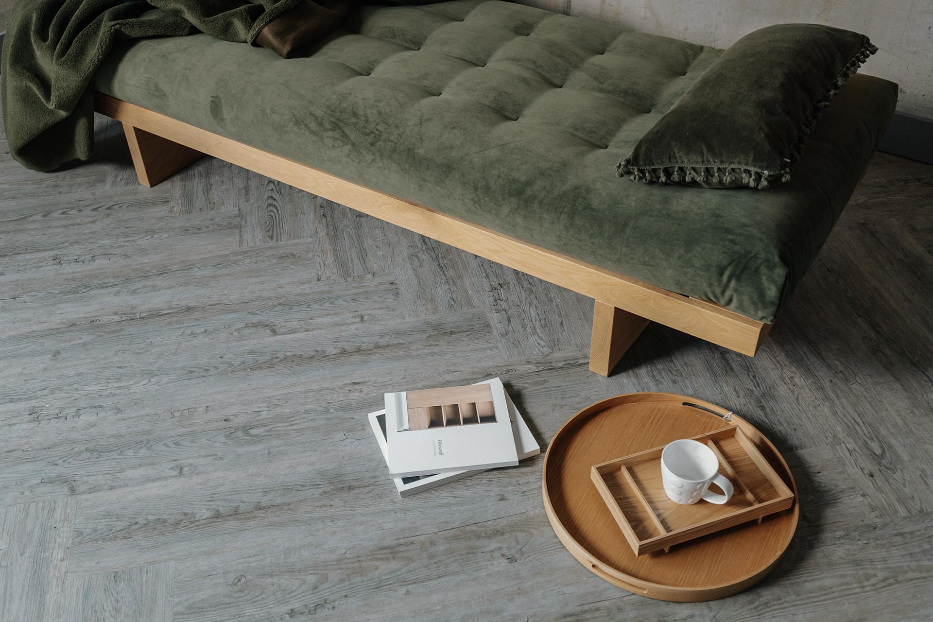 Day bed shop including mattress