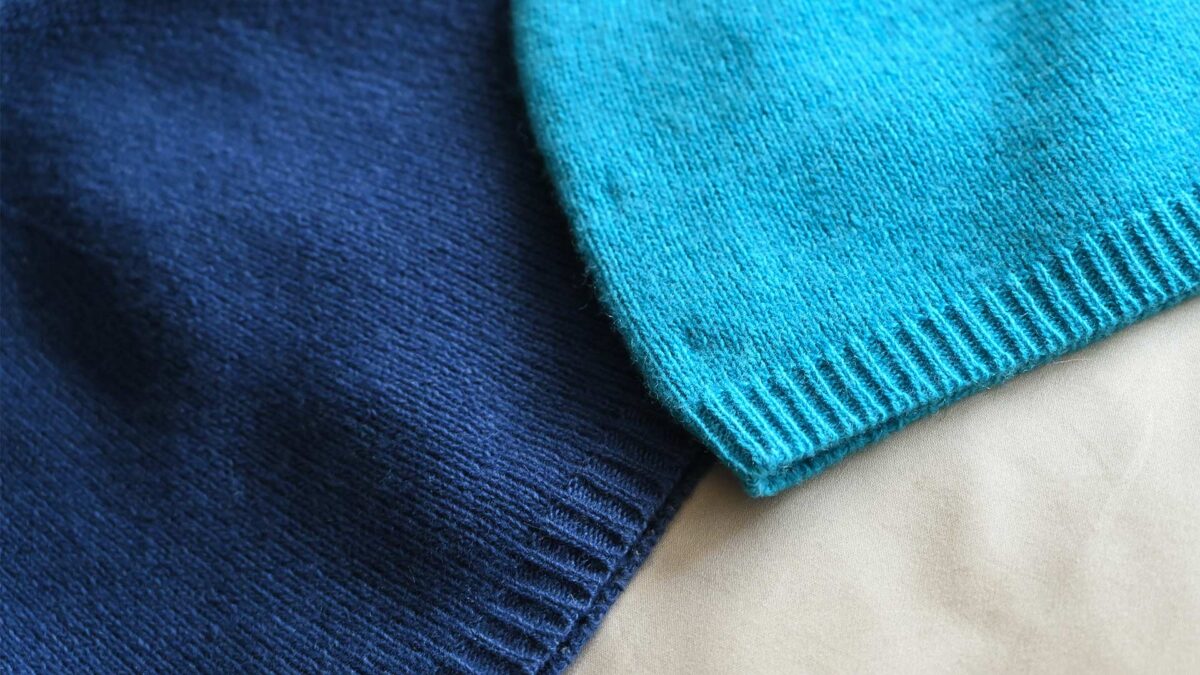 Luxury Cashmere Beanie Hats - 3 Colours - Image 3