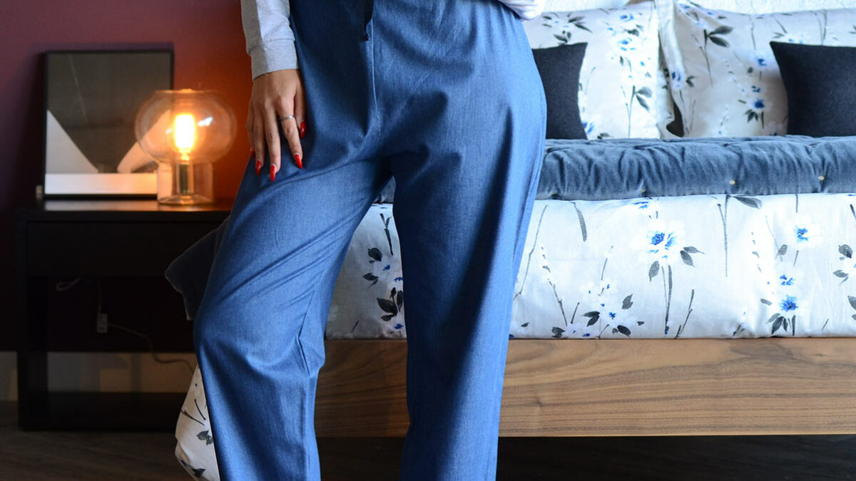 light weight denim trousers