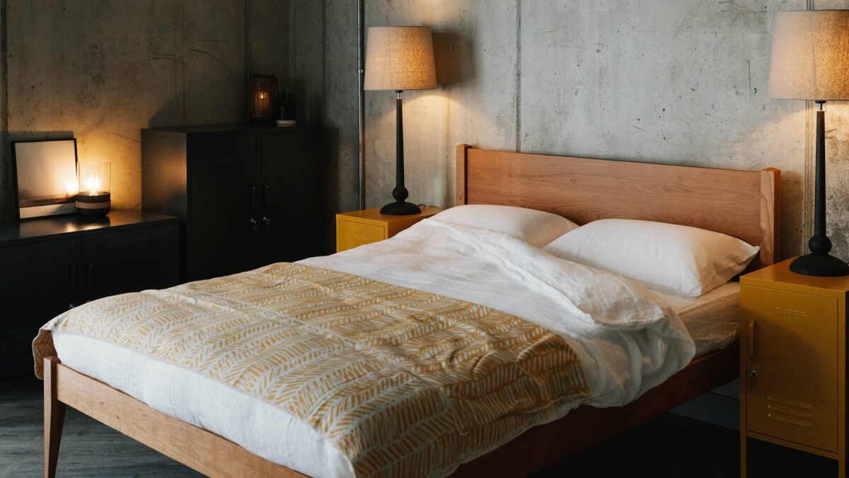 linen bedding on cochin bed
