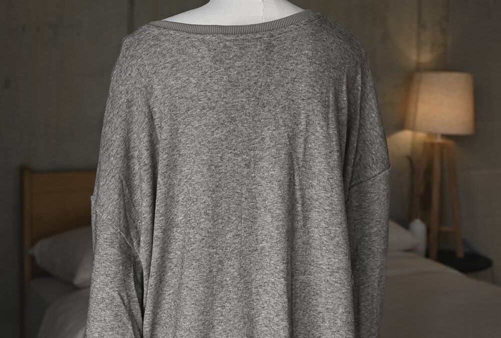 Cosy Lightweight Sweatshirts - 2 Colours - Image 11