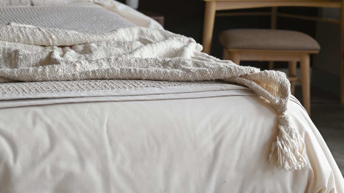 Textured Ecru Throw - Image 4