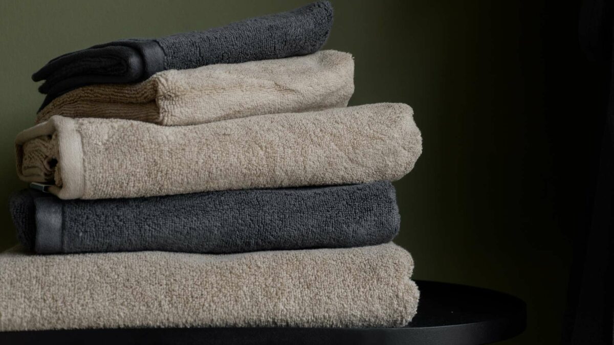 super soft bathroom towels in dark slate and taupe