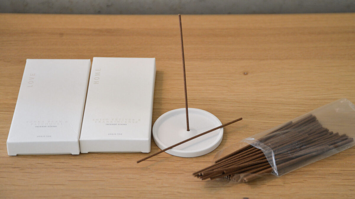 Mini Japanese Style Incense Sticks & Holder - Image 3