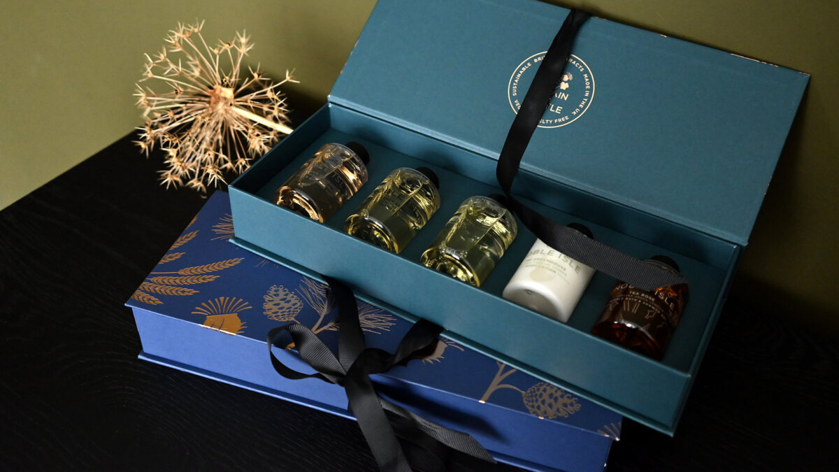 Noble Isle Luxury Gift Sets - Large - Image 7