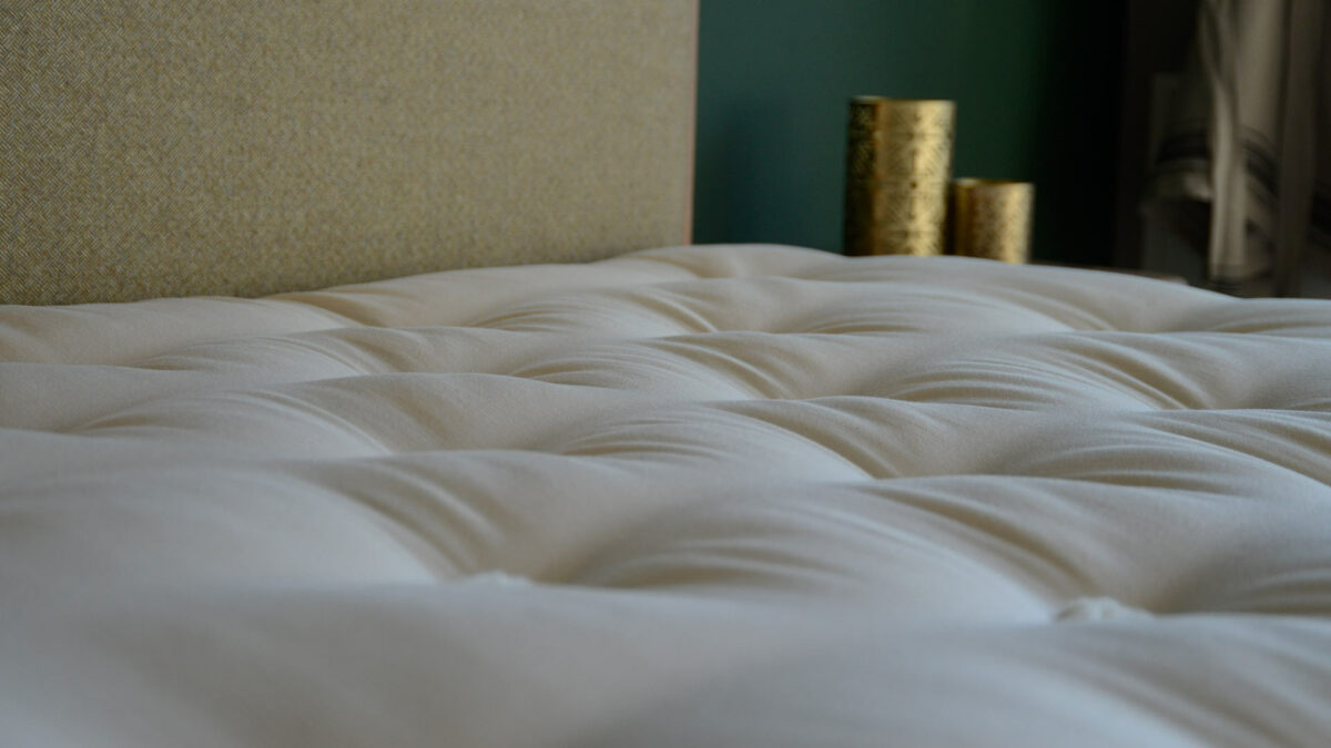 luxury organic mattress with 3000 pocket springs