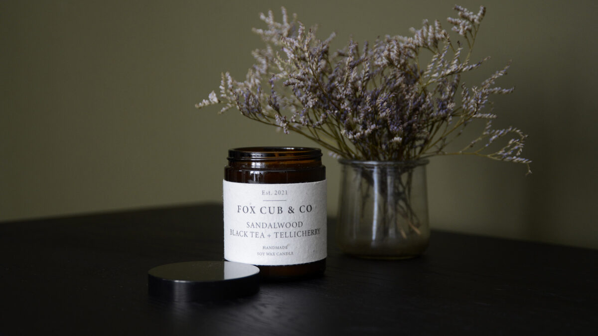 luxury sandalwood scented candles
