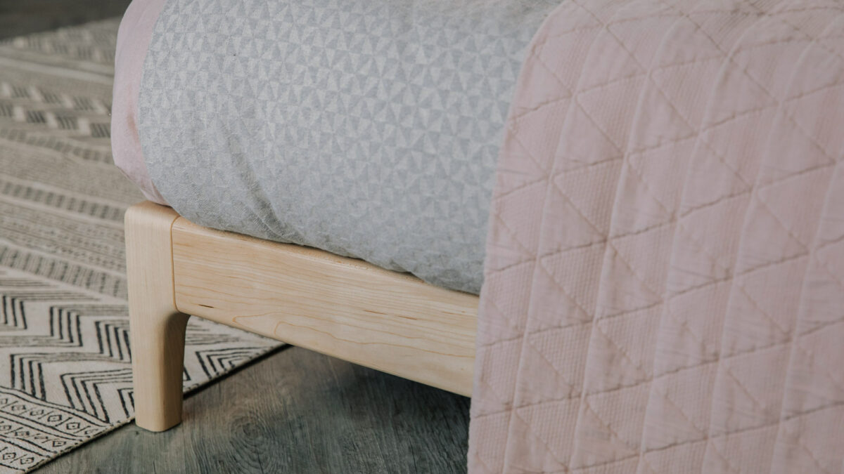 maple low pimlico bed leg detail