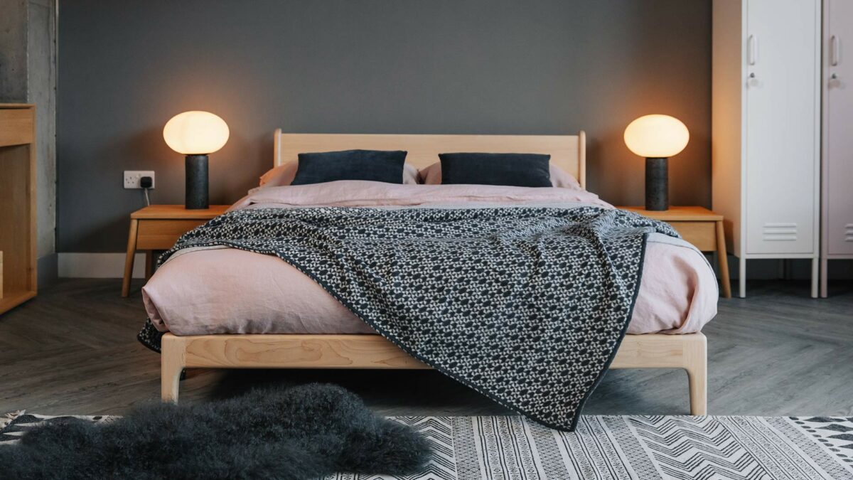 maple pimlico bed with monochrome modern blanket