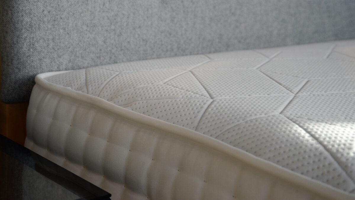 medium soft talalay hybrid mattress detail