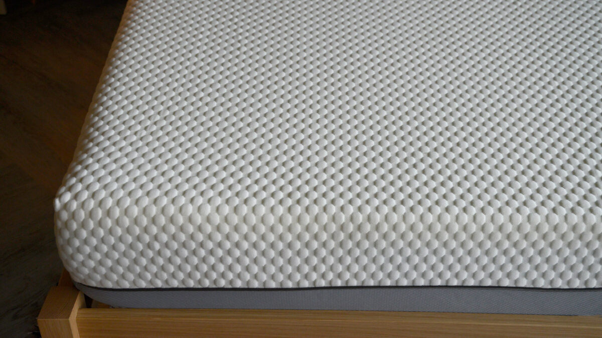 memory foam mattress detail