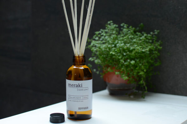 meraki-diffuser-nordic-pine