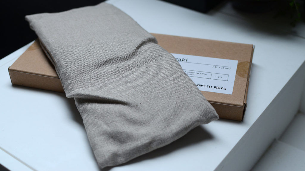 meraki-eye-pillow