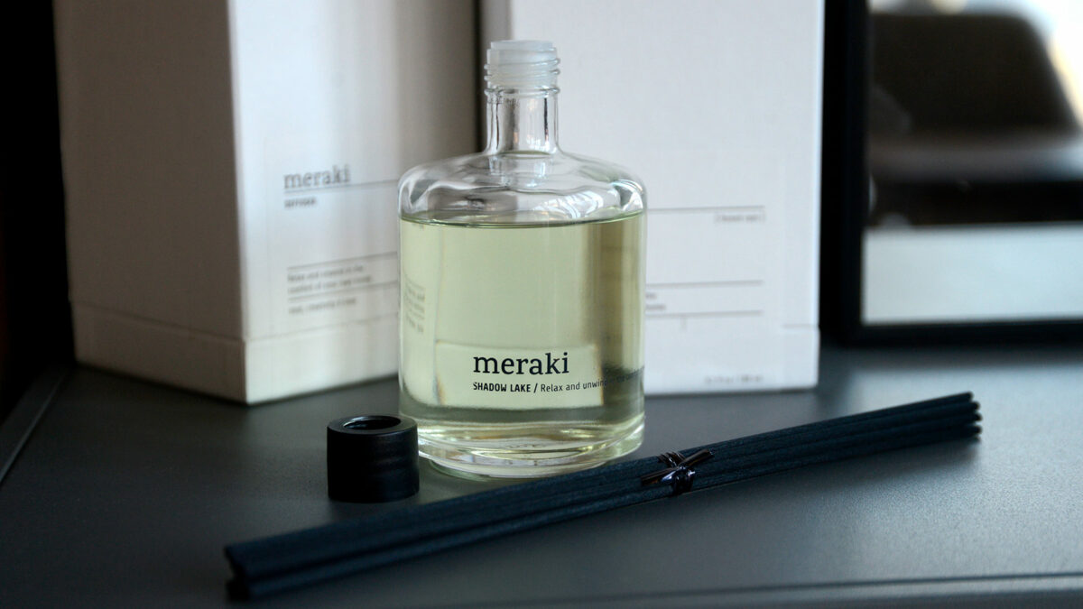 Room scent diffuser from Meraki