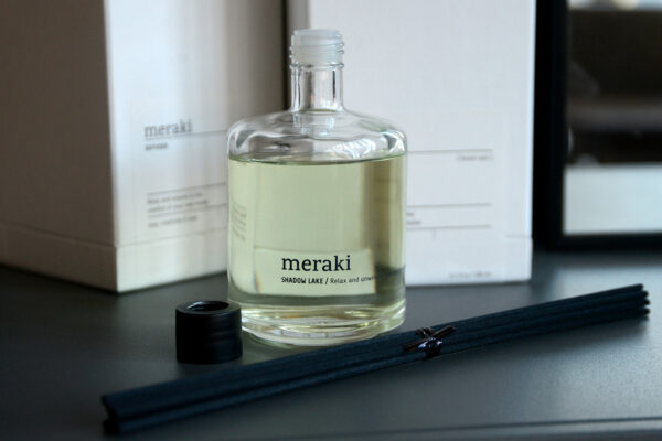 Room scent diffuser from Meraki