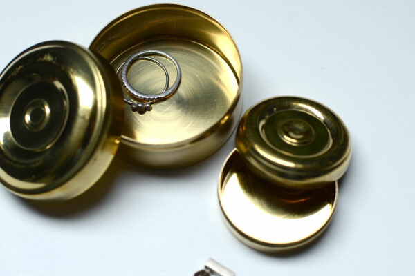 meraki-small-brass-containers-style1