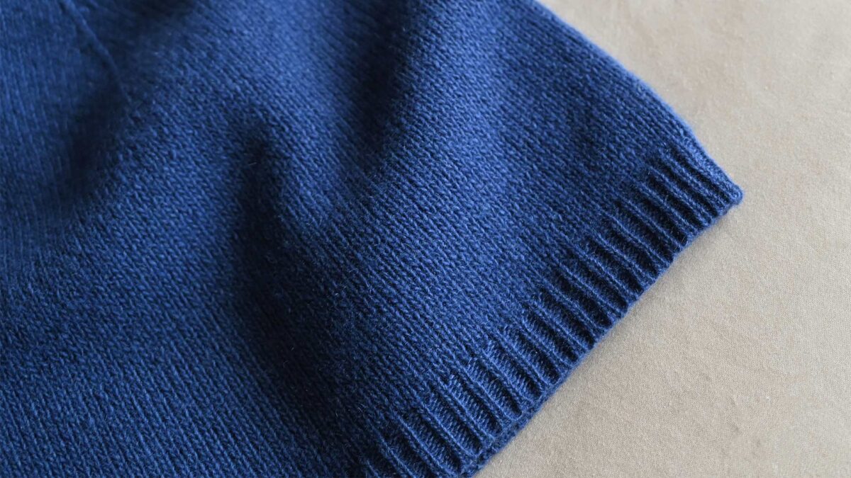 Luxury Cashmere Beanie Hats - 3 Colours - Image 5