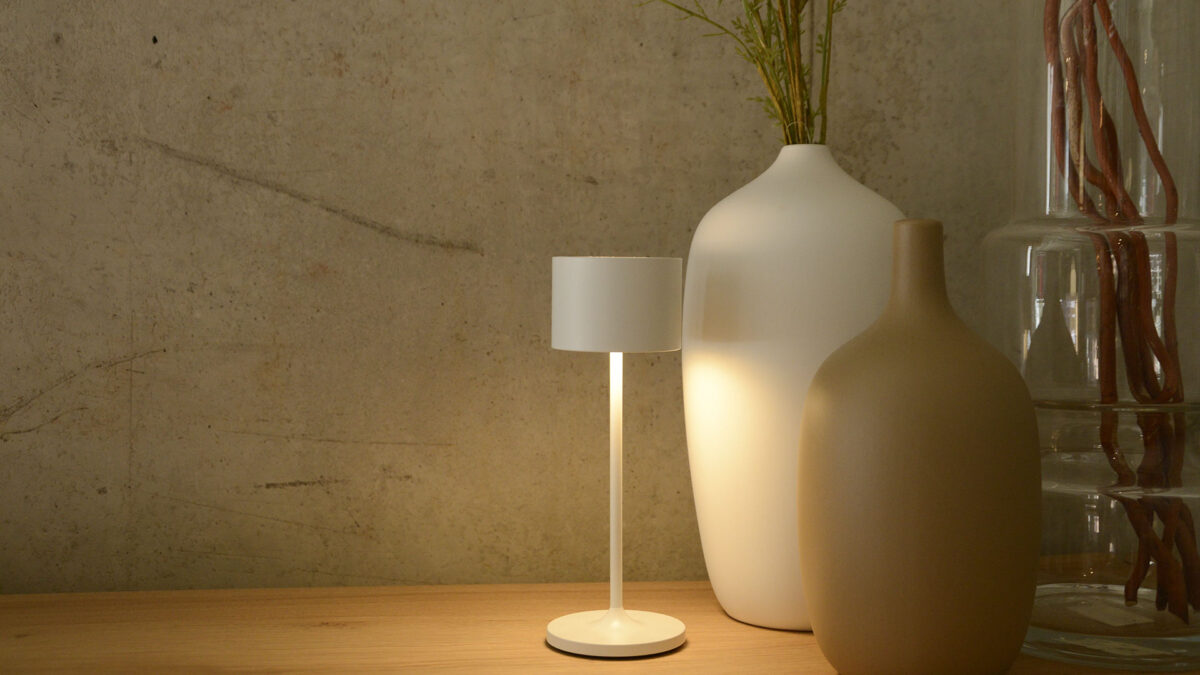 Mini Mobile LED Lamps - White or Bronze - Image 5