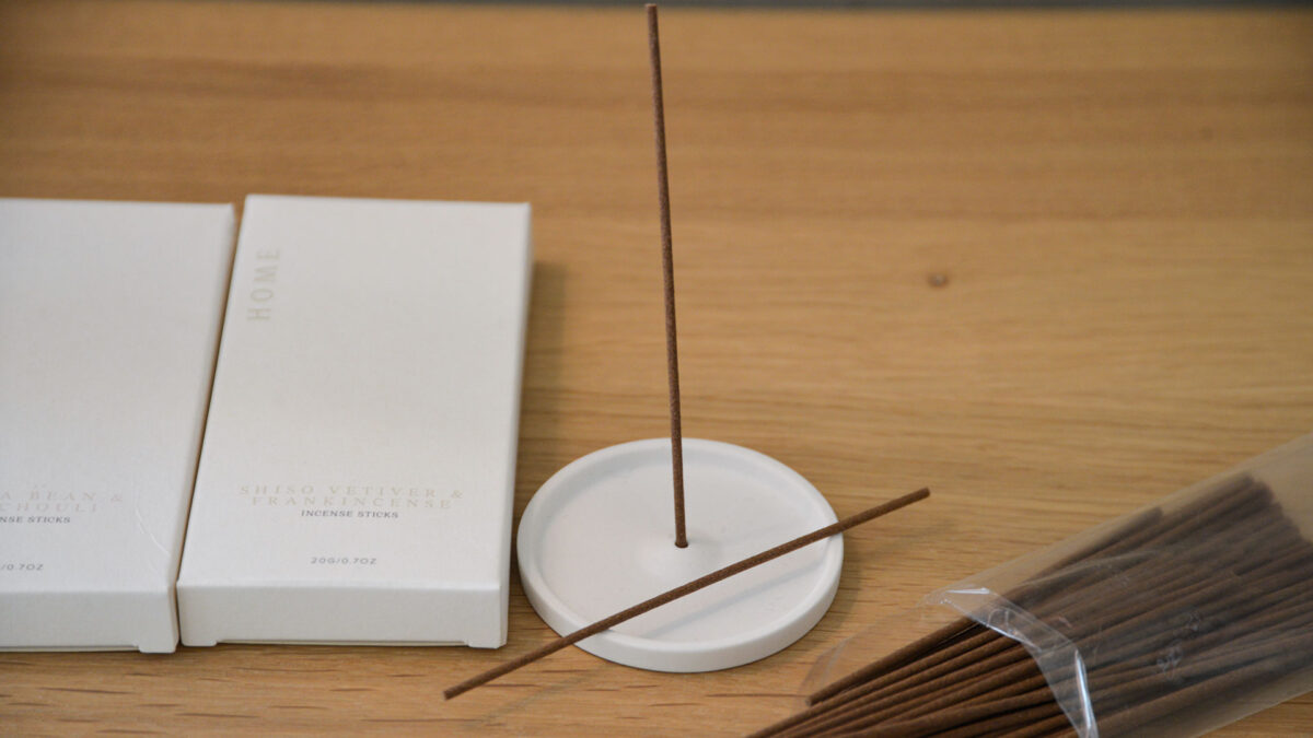 Mini Japanese Style Incense Sticks & Holder - Image 7