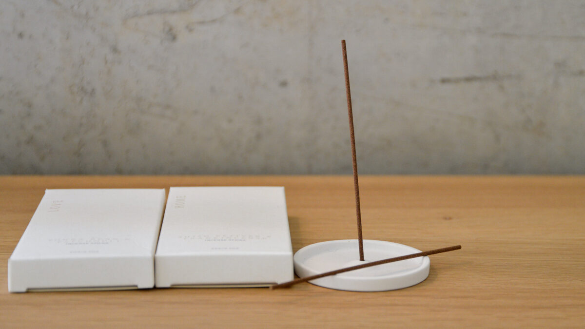 Mini Japanese Style Incense Sticks & Holder - Image 4