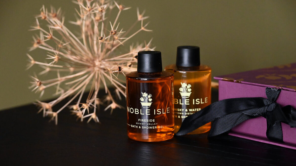 Noble Isle Luxury Mini Gift Sets - Image 3