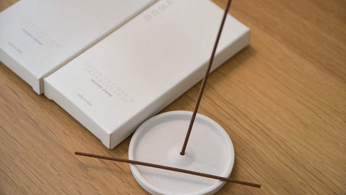 Mini Japanese Style Incense Sticks & Holder