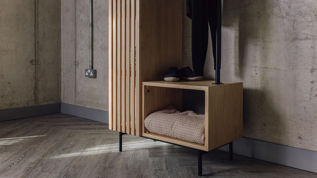 Modern Oak Open Wardrobe - Image 2