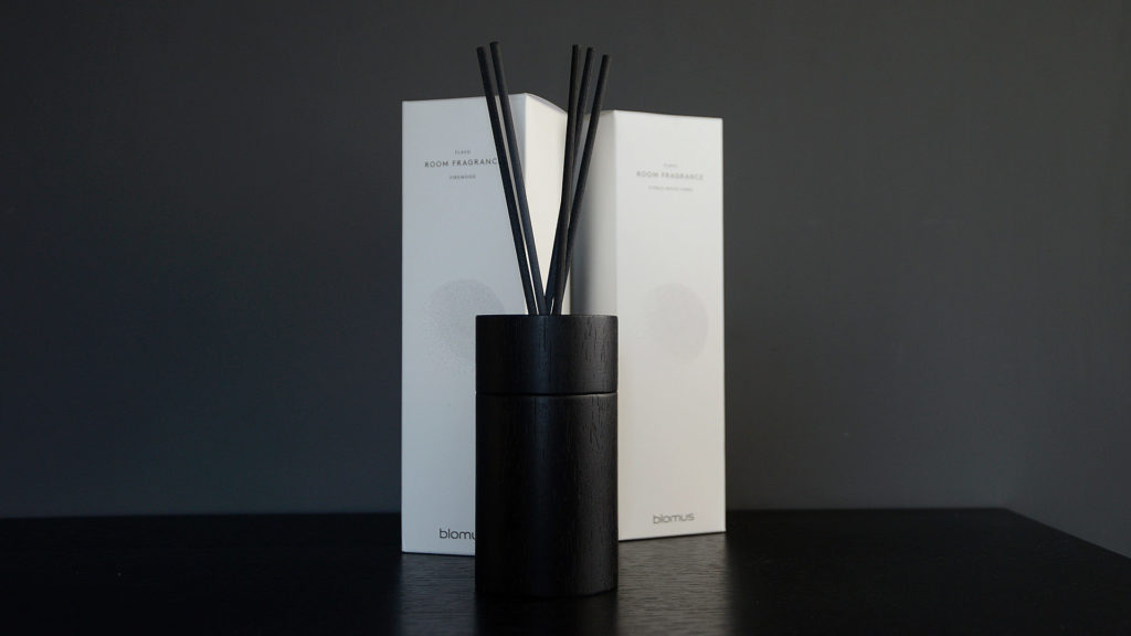 sophisticated and refillable dark wooden room-scent diffuser