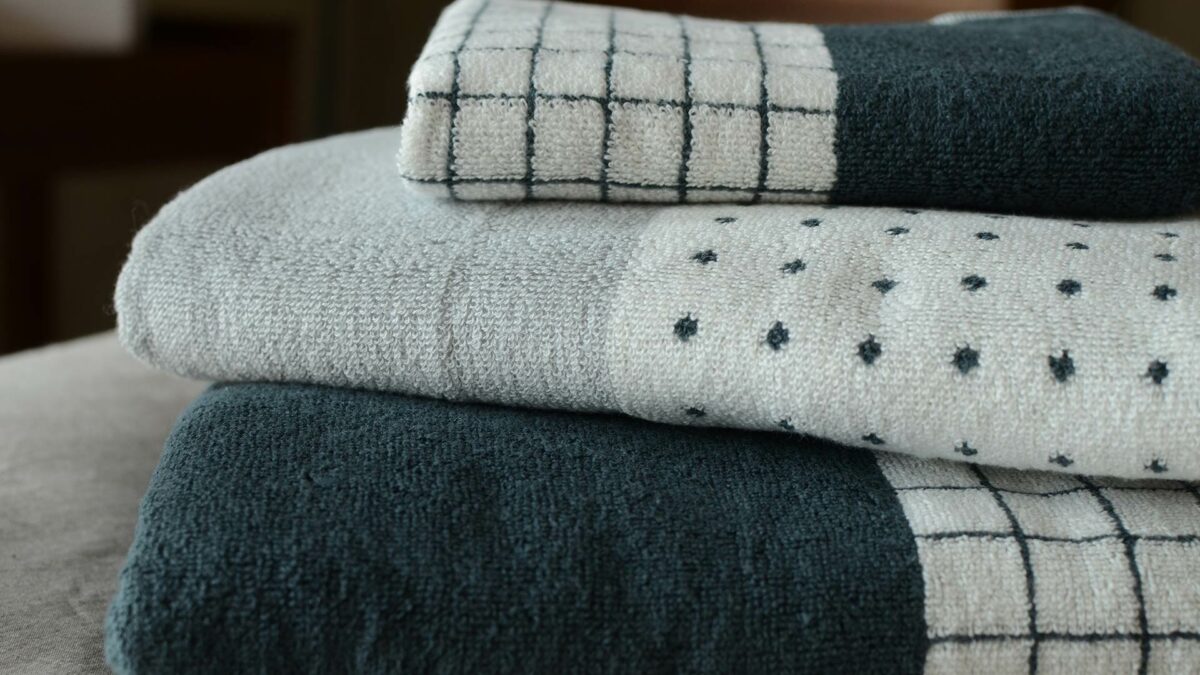 modern-towels-pure-cotton towel-stack