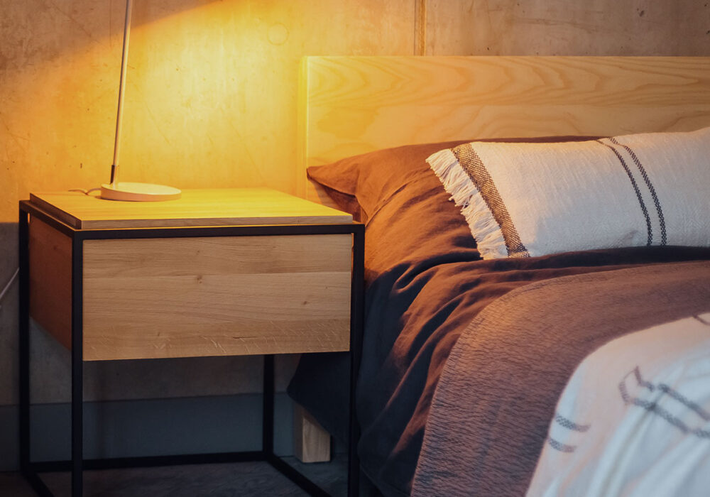 monolit bedside table oak and black2
