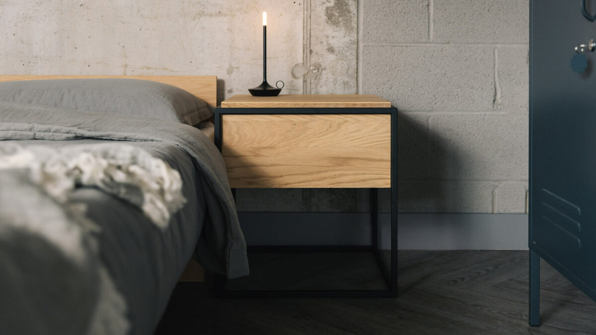 monolit oak and black metal bedside table