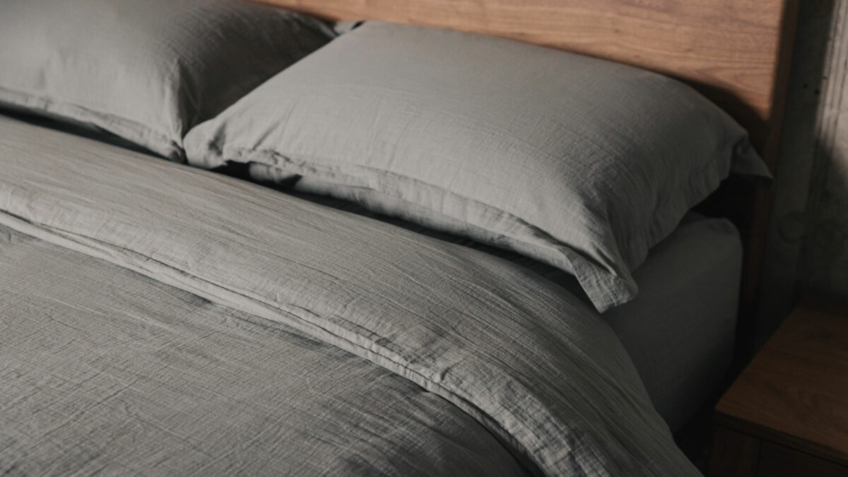 moss grey muslin look bedding including sheet, duvet cover and pillowcase