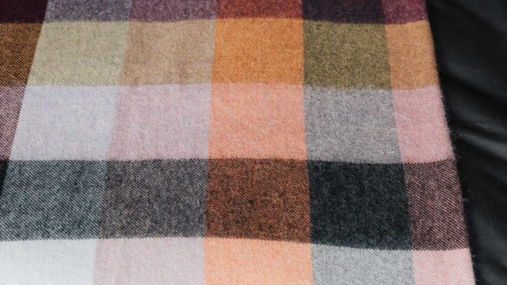 alpaca-rich-blankets-with-multicolour-block-pattern